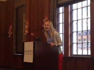 Chicago Chapter President Lindsey Dunn addresses the crowd
