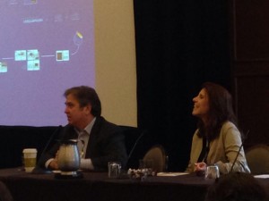 Mark Schlack and Susan Bamford present on e-zine innovation